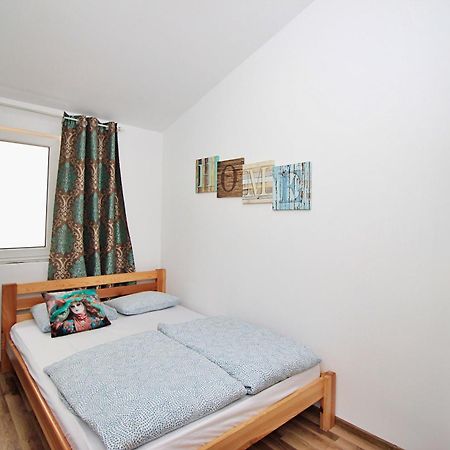 Hostel Cinnamon Краков Экстерьер фото