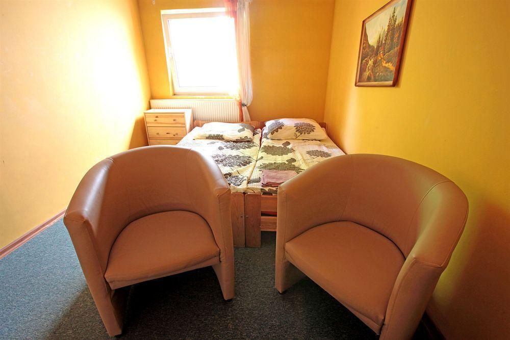 Hostel Cinnamon Краков Экстерьер фото